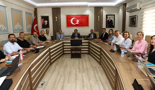 Sakarya’da Eğitim Projeleri ve Yıl Sonu Çalışmaları Değerlendirildi