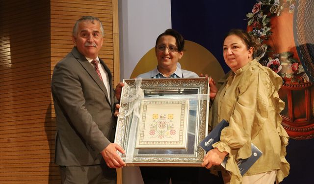 Arifiye SAMEK’te yıl boyu verilen emekler sergilendi