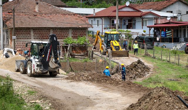 Kaynarca Ömerağa’da İçme Suyu Altyapısı Güçlendi: 2 Bin 900 Metrelik Hat Yenilendi