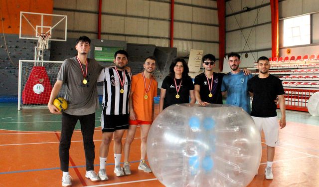 Balon Futbolu Turnuvası'nda şampiyon Kendrick SK oldu