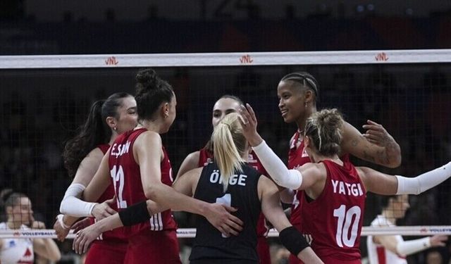 A Milli Kadın Voleybol Takımı, Milletler Ligi'nde yarın Çin ile karşılaşacak