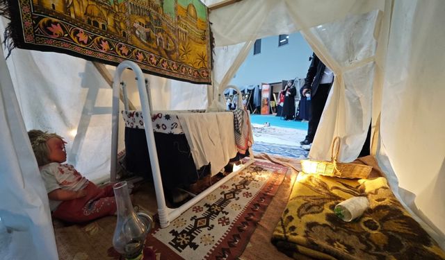Akyazı’da Hayat Boyu Öğrenme Haftası Sergisi Açıldı
