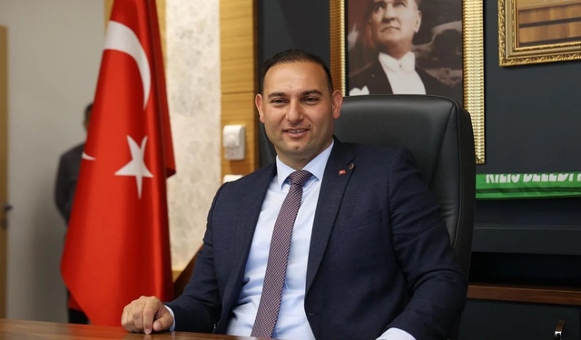 Kilis Belediye Başkanı Hakan Bilecen CHP'den İstifa Etti