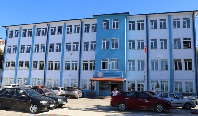 Kaynarca Merkez Atatürk İlkokulu-Ortaokulu Onarım İşi
