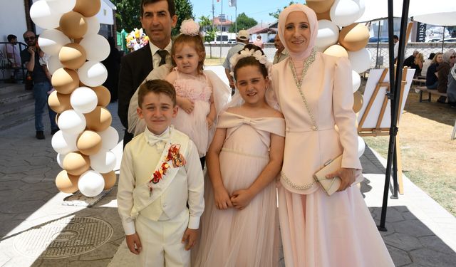 Özyol Ailesinin Mutlu Günü: Alihan Erkekliğe İlk Adımını Attı