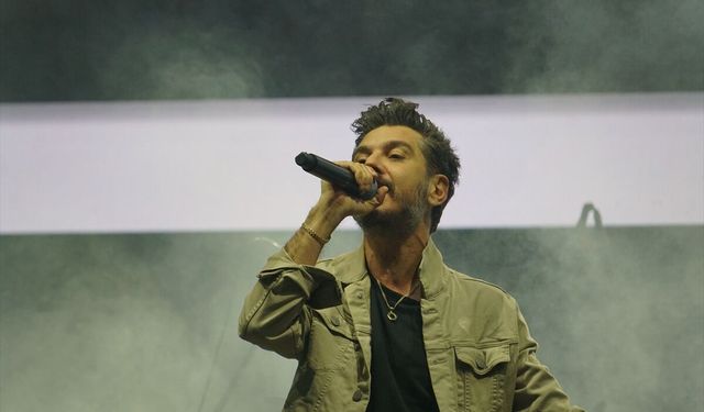 Tekirdağ'da 60. Uluslararası Kiraz Festivali sürüyor