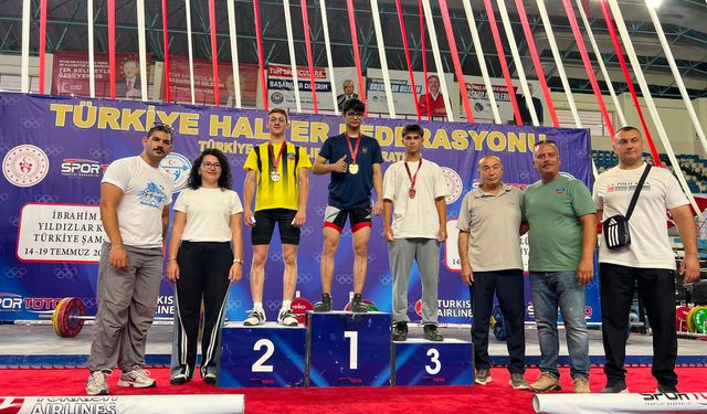 Serdivanlı Sporcu Emin Can Akdağ’dan Büyük Başarı