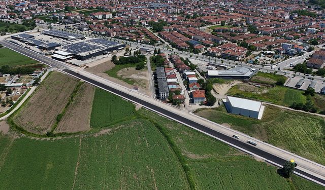 Yazlık Kavşağı’na Alternatif Yeni Duble Yolda Asfalt Serimi Başladı