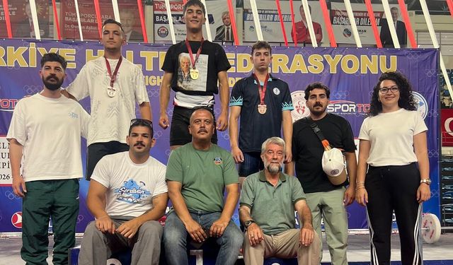 Serdivan’ın Gururu Enes Efe Aydın Türkiye Şampiyonu Oldu
