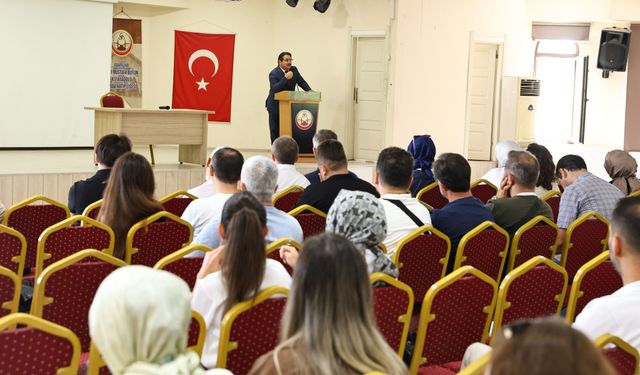 Sakarya’da Eğitim Kurumları Yönetici Yetiştirme Programı Başladı