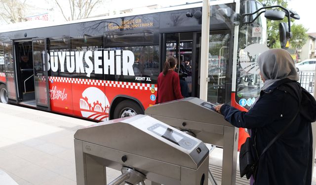Sakarya’da toplu taşımada büyük tasarruf: 514 bin yolcu aktarma sisteminden yararlandı