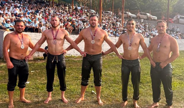 Büyükşehirli Sporculardan Madalya Yağmuru