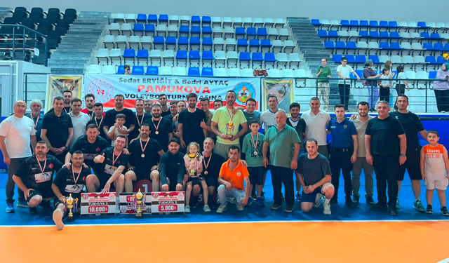 Sedat Eryiğit ve Bedri Aytaç Voleybol Turnuvası tamamlandı