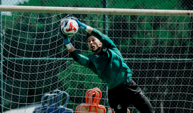 Sakaryaspor’da Yeni Sezon Mesaisi Sürüyor: Rüstemler’de Tempo Yükseldi