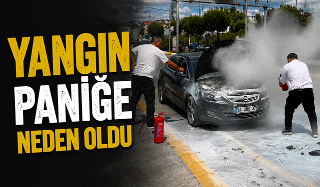 Serdivan’da Seyir Halindeki Otomobilde Yangın Paniği