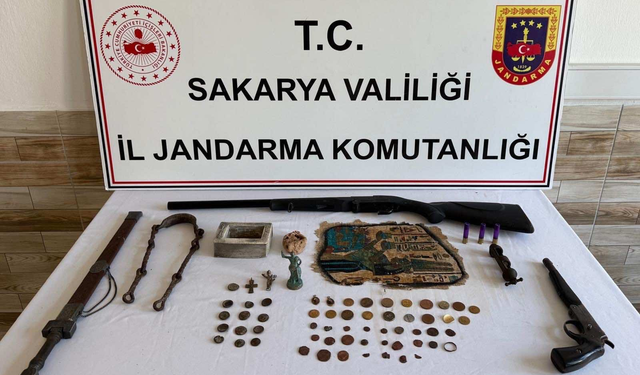 Karasu'da "Anadolu Mirası" Operasyonu: 63 Tarihi Eser Ele Geçirildi