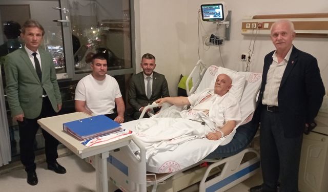 AK Parti Adapazarı İlçe Başkanı Samet Çağlayan'dan Geçmiş Olsun Ziyareti