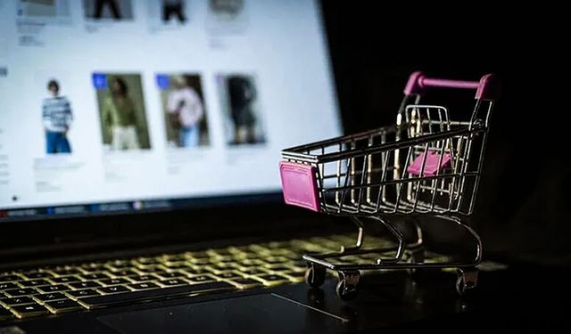 Yeni reklam dönemi başlıyor: Influencer paylaşımlarına ve yapay zekâ içeriklerine yeni kurallar geliyor
