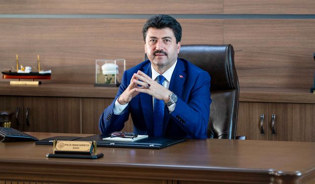 SUBÜ Rektörü Sarıbıyık'tan Üniversite Adaylarına Tercih Tavsiyeleri: "İlginizi ve Yeteneğinizi Dikkate Alın"
