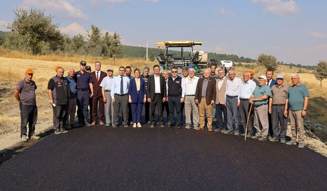 Bilecik'te yıl boyu 40 kilometre sıcak asfalt çalışması yapıldı