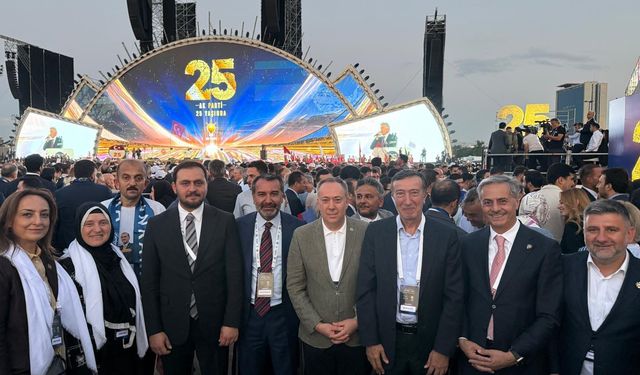 AK Parti’nin 25. yılında Milletvekili Kaya’dan “El ele, gönül gönüle” mesajı