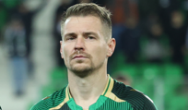 Kolovetsios futbolu bıraktı! Sakaryaspor’un eski oyuncusundan veda