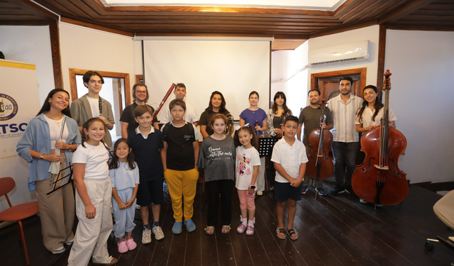 Taraklı Dijital Merkezi’nde Çocuklar Müziği Eğlenerek Keşfetti