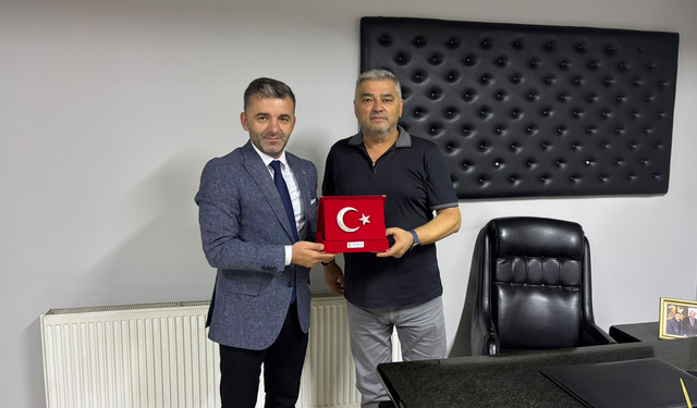 AK Parti Adapazarı’ndan Kunduracılar Odası’na ziyaret