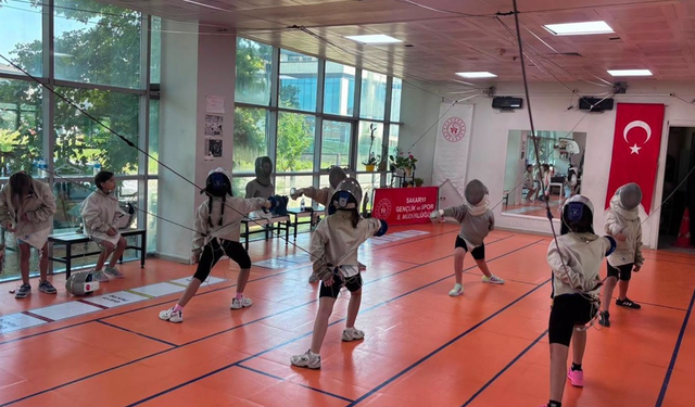 Serdivan’da Gençler Dört Farklı Branşta Sporla Buluşuyor