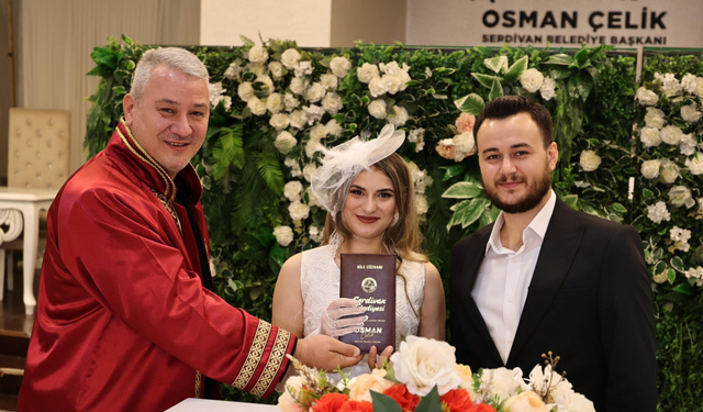 Beyza ve Ali Eren Çifti Hayatlarını Birleştirdi