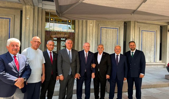 İnci, Kahraman ile görüştü