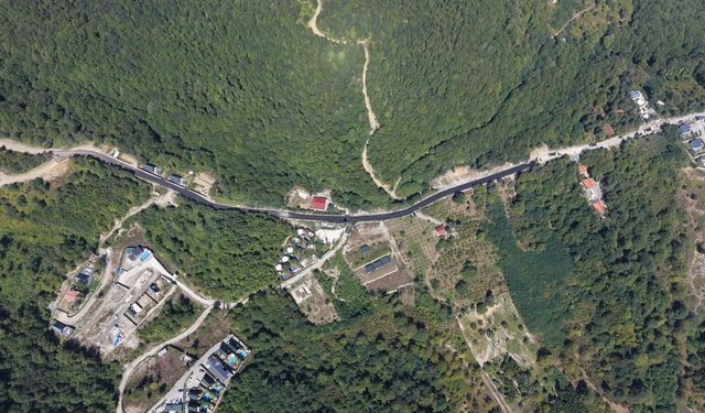 Büyükşehir Sapanca’da seri asfalt çalışmalarına başladı