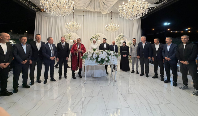 Tuğba ve Ertuğrul çifti dünyaevine girdi