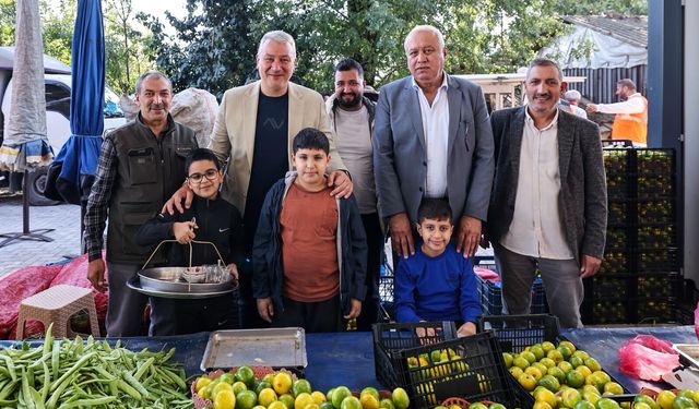 Başkan Osman Çelik pazarcı esnafıyla kahvaltıda buluştu! Talepleri tek tek dinledi
