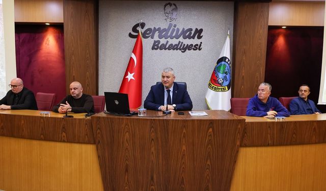 Serdivan Belediyesi acil koduyla toplandı! Başkan Çelik'ten kritik uyarı