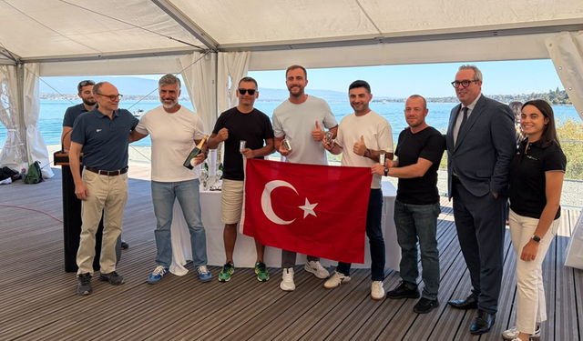 Sakaryalı kürekçilerden tarihi başarı
