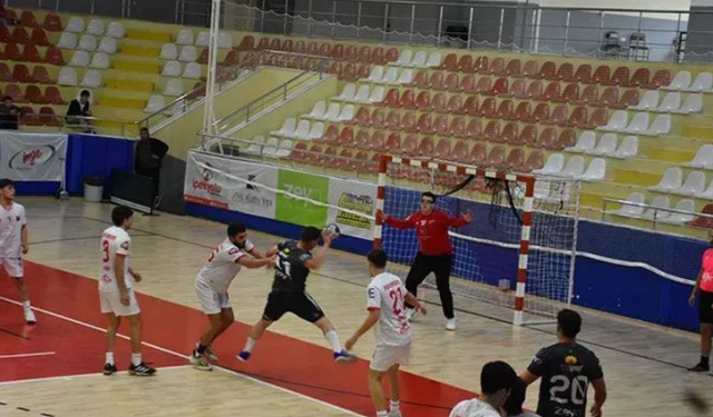 1954 Hendek Spor'dan 7 gollü galibiyet! İlk zafer geldi