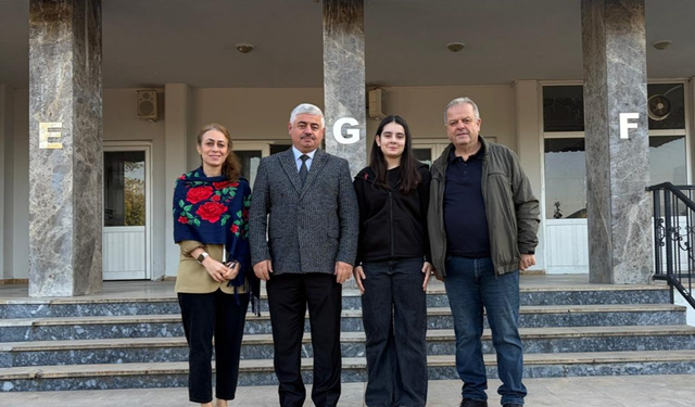 Akyazı'nın dünya üçüncüsü Sare Kaya'ya okulunda coşkulu karşılama!