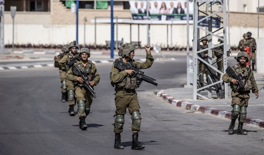 İsrail ordusu iki rehineyi kurtardı