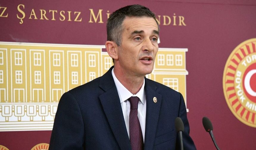 Ümit Dikbayır, partisinden istifa etti