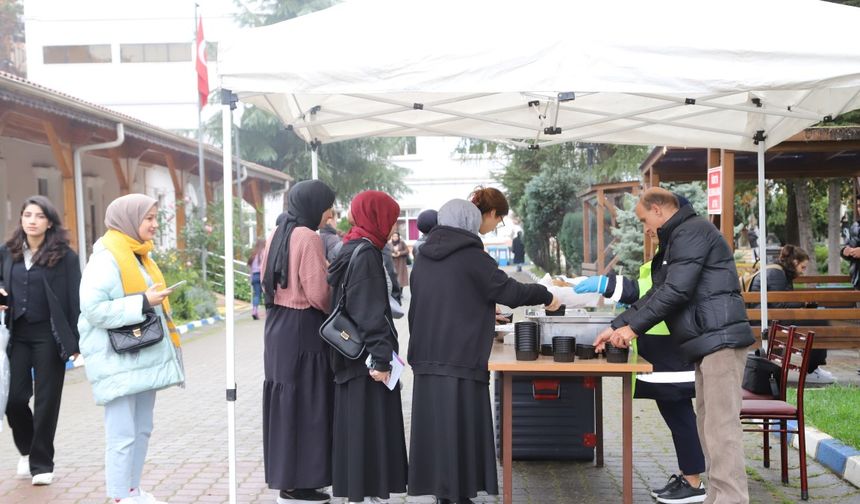 Öğrencilere Vize Haftasında Sıcak Destek