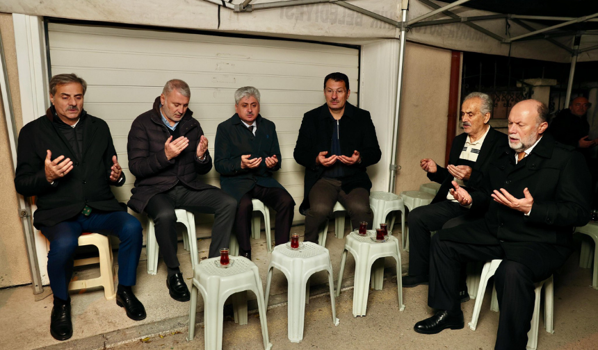 Vali Doğan, Yavuz ve Başkan Alemdar’dan Akgün Altuğ’a Başsağlığı Ziyareti