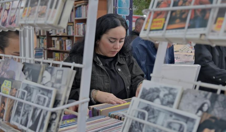 Uluslararası Kocaeli Kitap Fuarı’nda Sahaf Standlarına İlgi