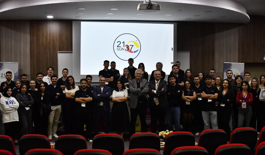 Küresel Ticaretin Yeni Dinamikleri SAÜ’de Tartışıldı