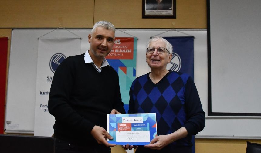 Teknoloji, Yeni Bir Kültürel Simülasyon Yaratıyor