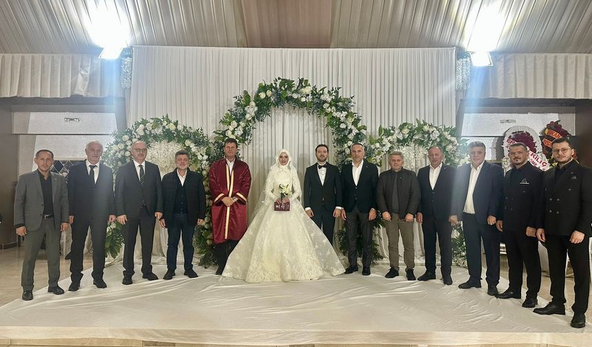 Tever, İslamoğlu ve Gedik Ailelerinin Düğün Cemiyetine Katıldı