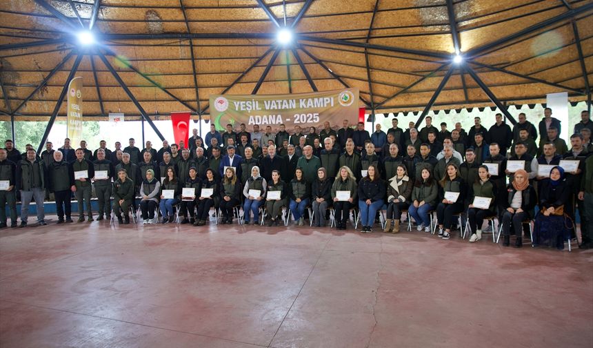 Osmaniye'de orman personeli için düzenlenen doğa kampı sona erdi