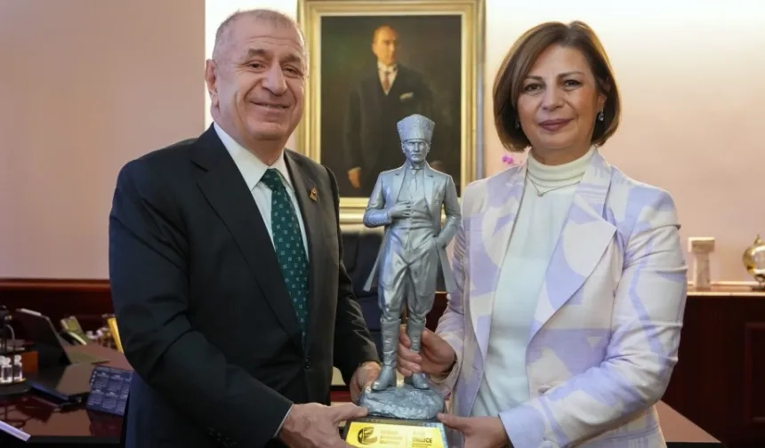 Ümit Özdağ'dan CHP'li başkana ziyaret!