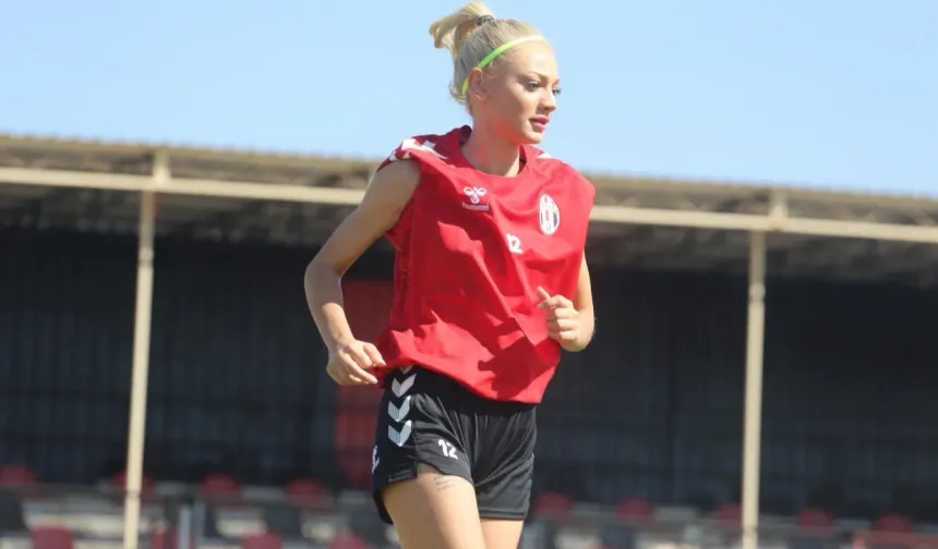 Nevide Çiçek’in Siverek Kadın Futbol Takımı’ndan Ayrılığı Merak Konusu Oldu