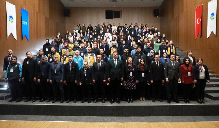 SUBÜ’de Hastane Öncesi Acil Sağlık Hizmetleri Sempozyumu Düzenlendi